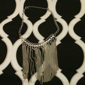 Fringe necklace